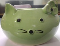 Round cat ceramic pot 